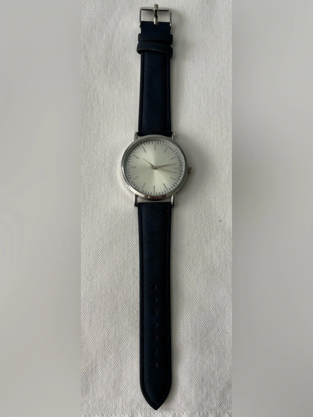 ⌚️3/$30⌚️Classic  Minimalist Silver Dial Watch with Black Strap